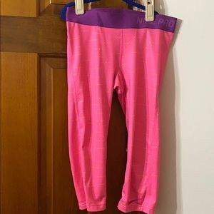 Girl’s size M Nike Pro athletic pants